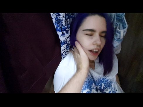 ❤️ Leidsin oma õe kapist ja aitasin tal cumida ️❌ Just porn at us et.pornsexphoto.ru ❌️